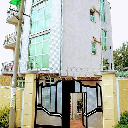 Keba Guest House Addis Ababa Ngoại thất bức ảnh
