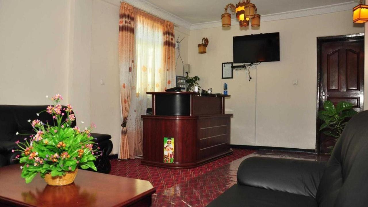 Keba Guest House Addis Ababa Ngoại thất bức ảnh
